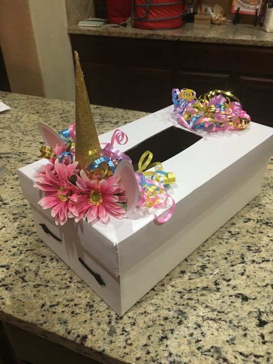 Unicorn Valentines box from tissue box
